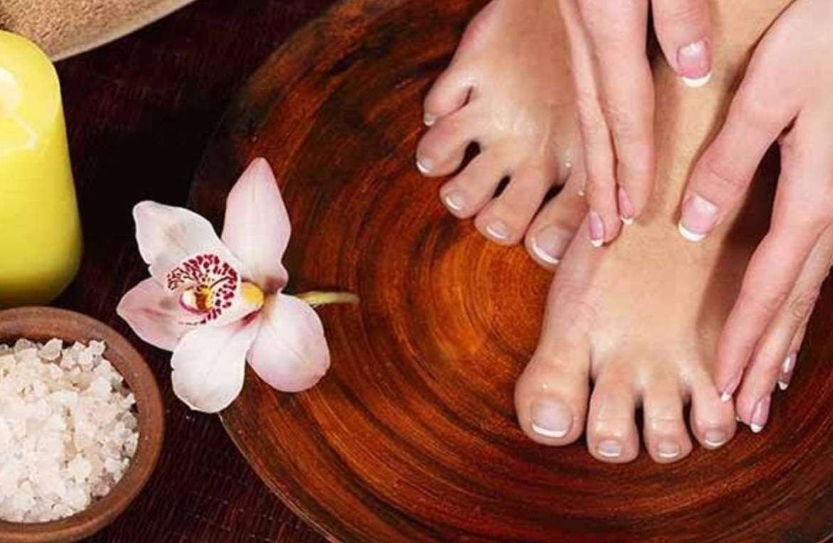 diy-foot-scrublead73846501lthumb1553851048